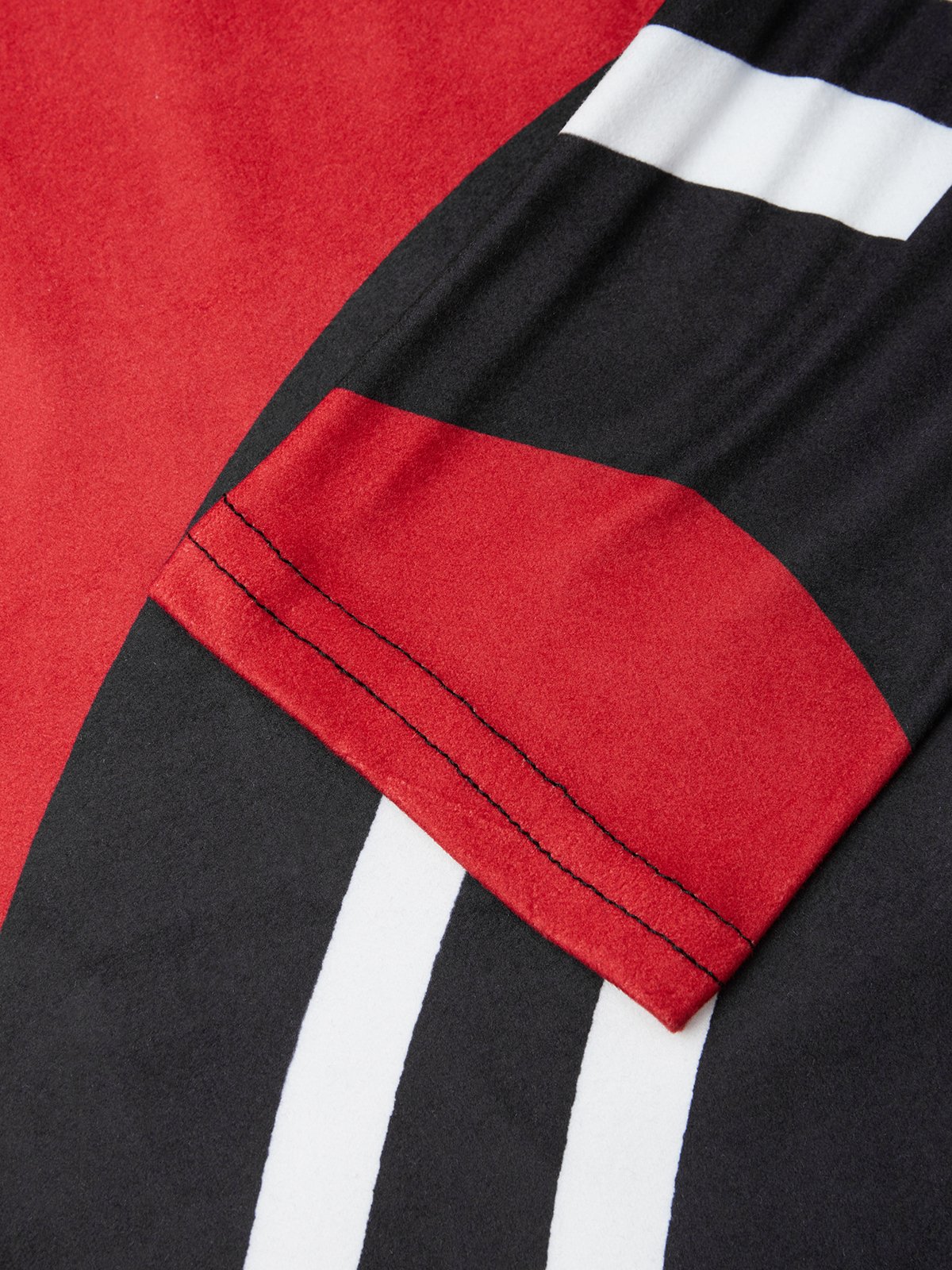 Long Sleeve Urban Geometric Turtleneck T-Shirt